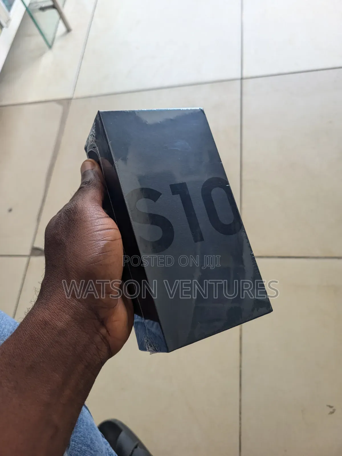 New Samsung Galaxy S10 128 GB Black