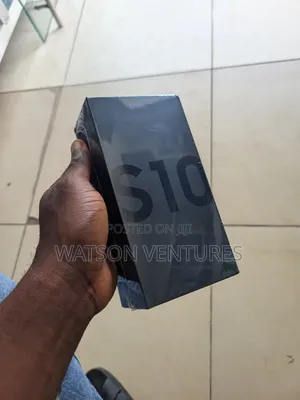 New Samsung Galaxy S10 128 GB Black