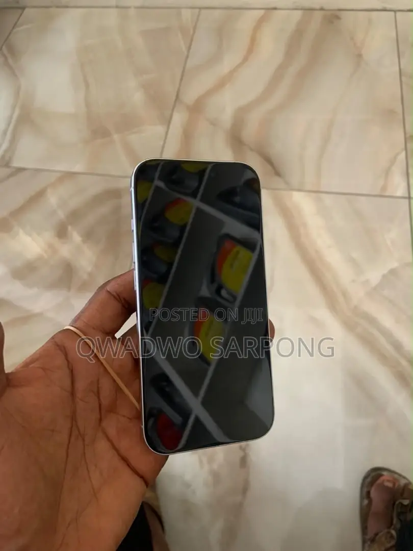 Apple iPhone 16 Pro 128 GB Silver