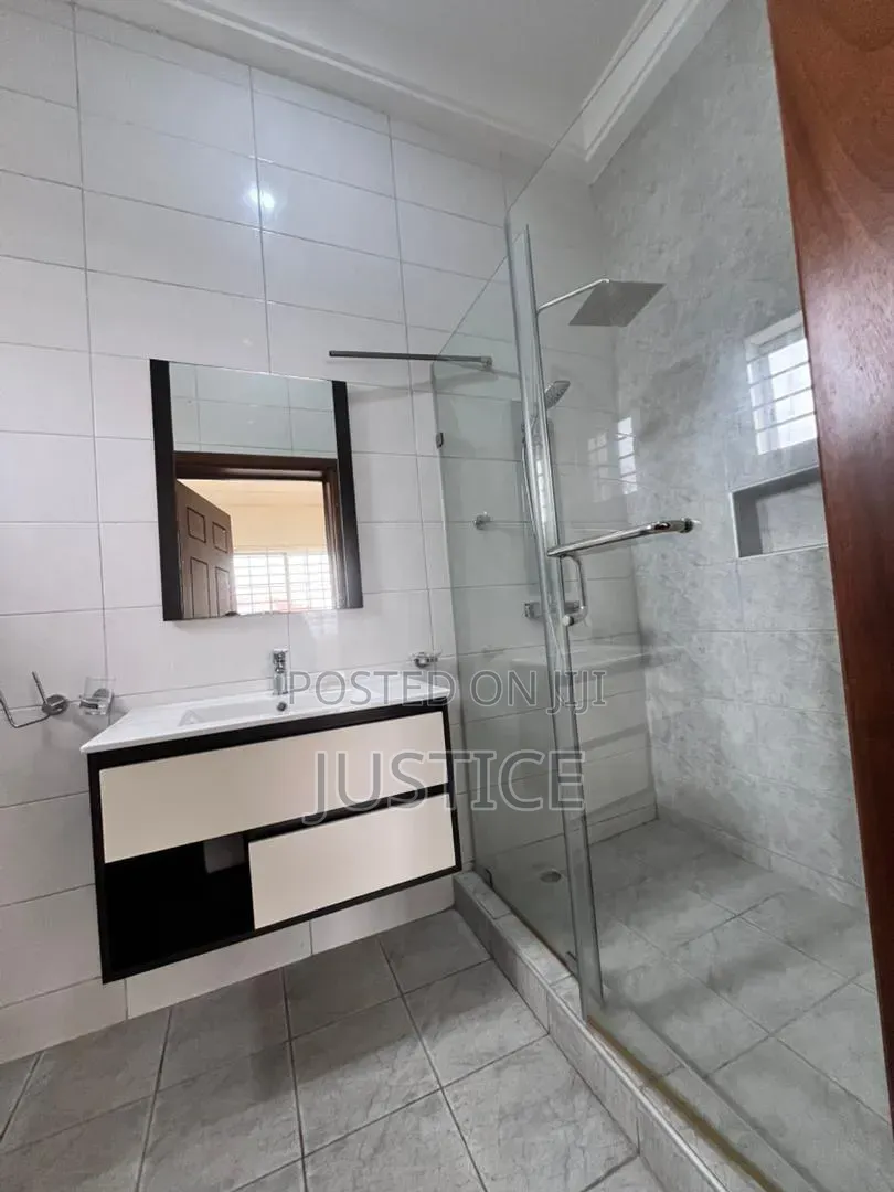 3bdrm House in East Legon, Ghana Link Area for rent