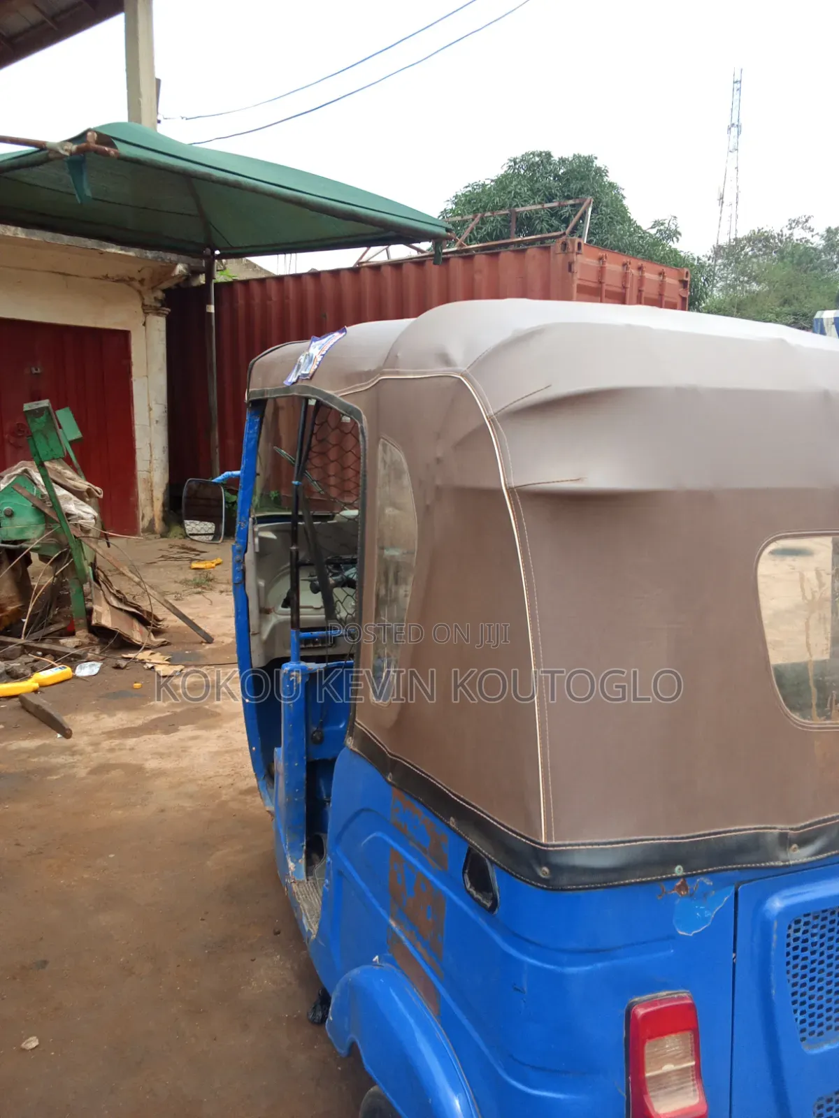Bajaj RE 2023 Blue