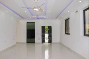 4bdrm House in Comm 26 Borteyman, Community 25 for sale