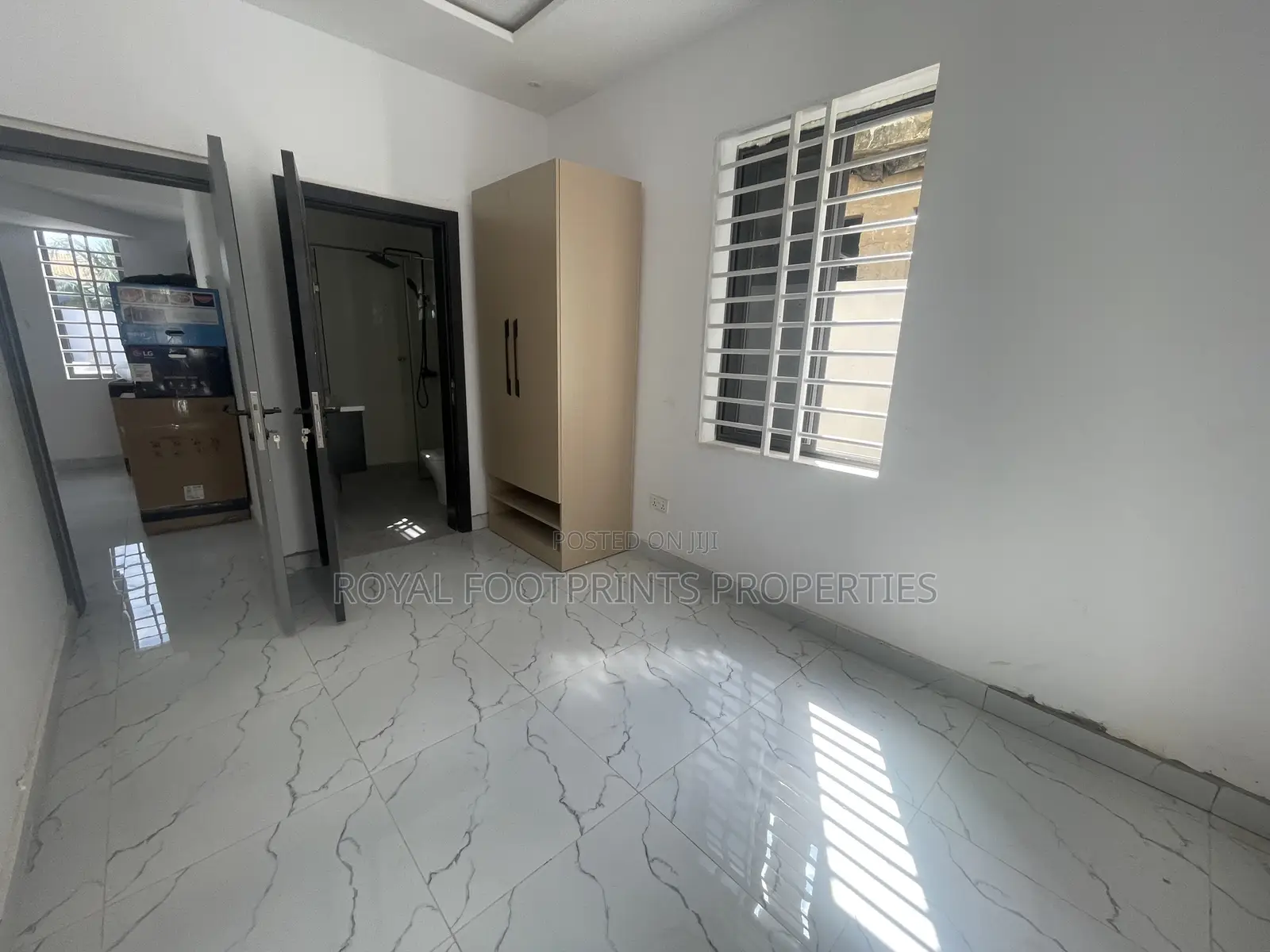 3bdrm Townhouse/Terrace in Royals Footprints, Ashaley Botwe for sale