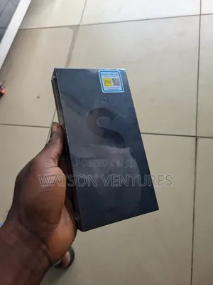 New Samsung Galaxy S22 Ultra 128 GB Silver