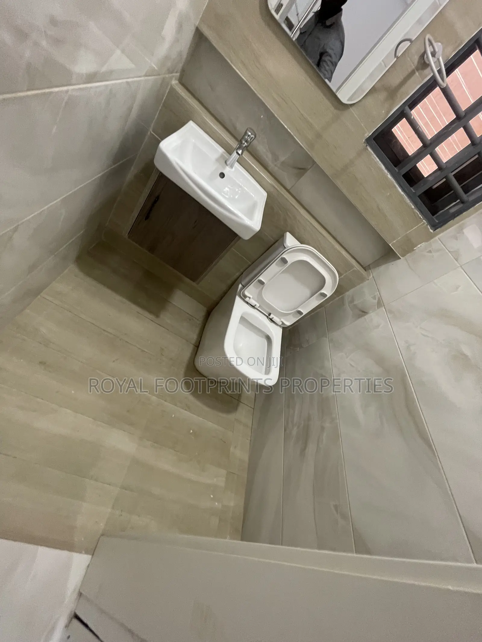 4bdrm House in Royal Footprints, Ashaley Botwe for sale