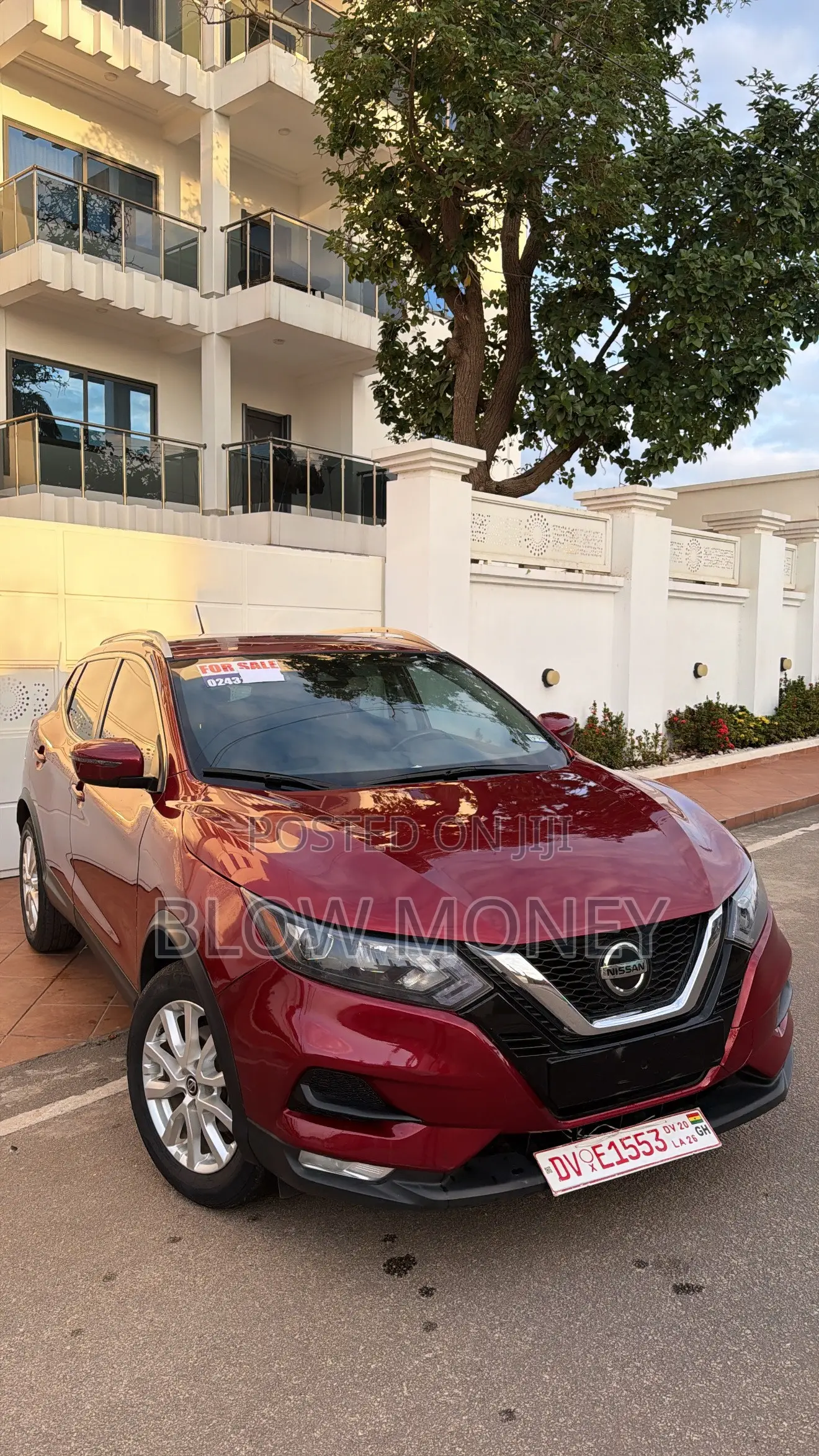 Nissan Rogue SV 2021 Red