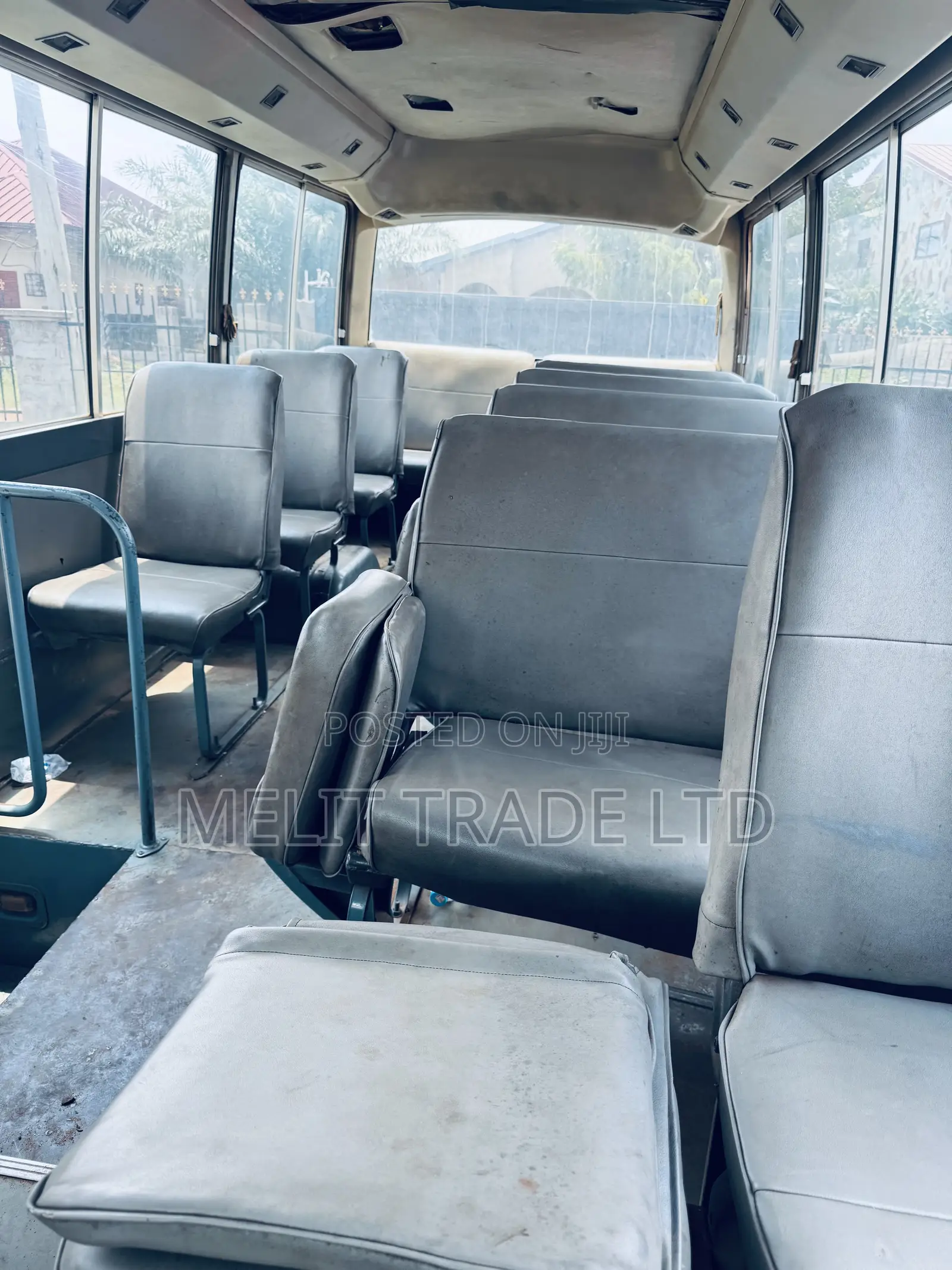 Bus 1994 Blue