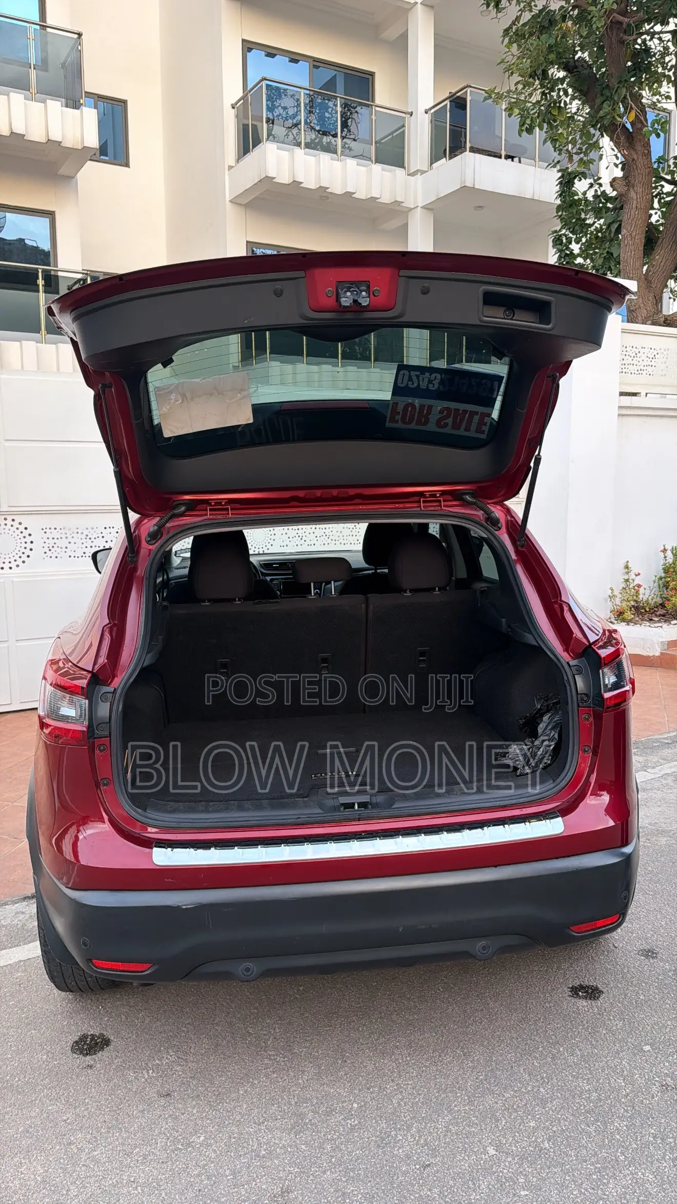 Nissan Rogue SV 2021 Red