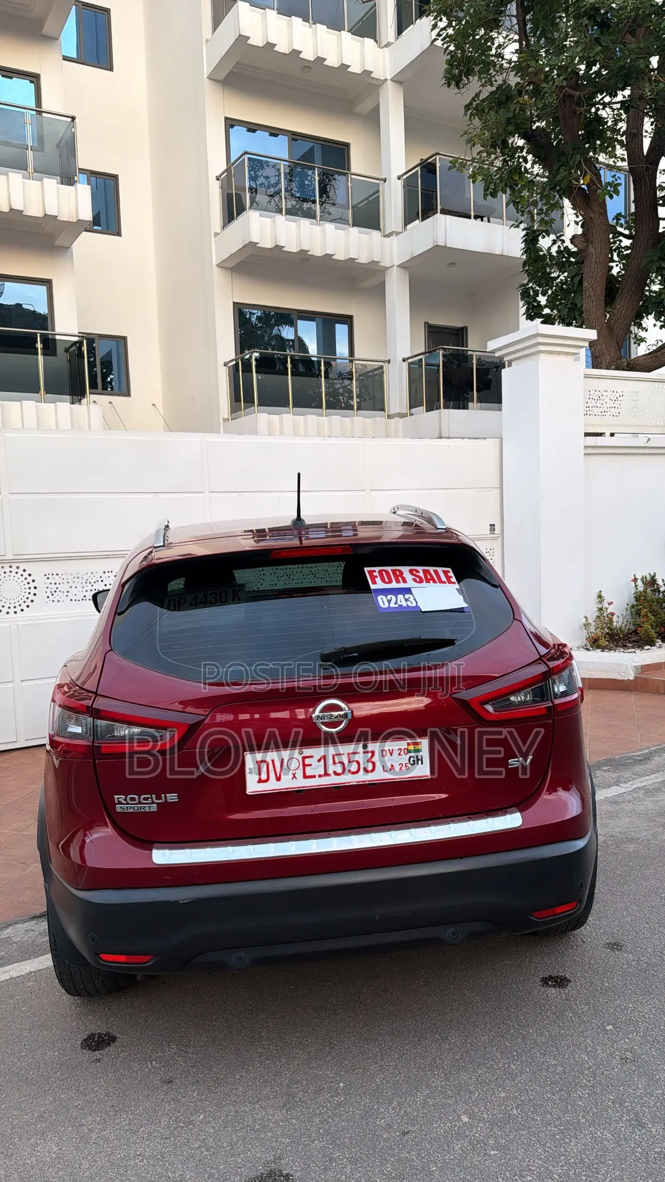 Nissan Rogue SV 2021 Red