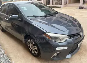 Toyota Corolla L 4dr Sedan (1.8L 4cyl 4A) 2015 Gray