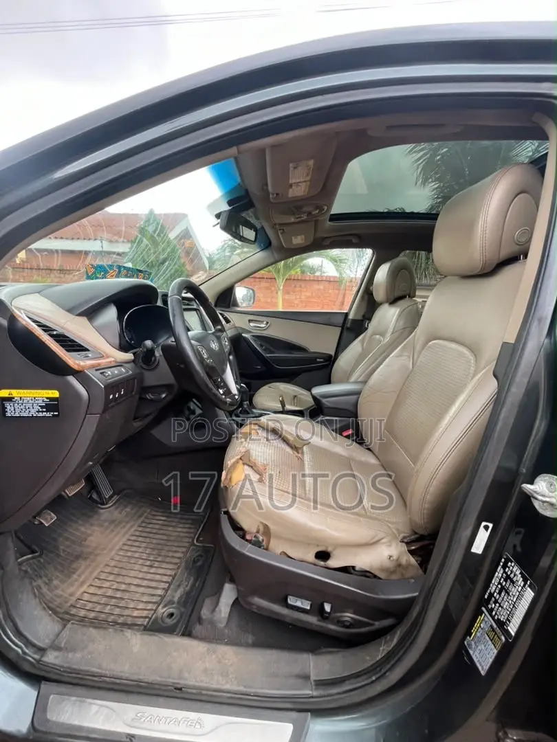 Hyundai Santa Fe 2017 Black