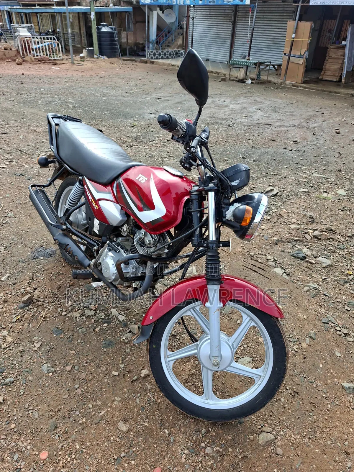 TVS HLX 125 2024 Red