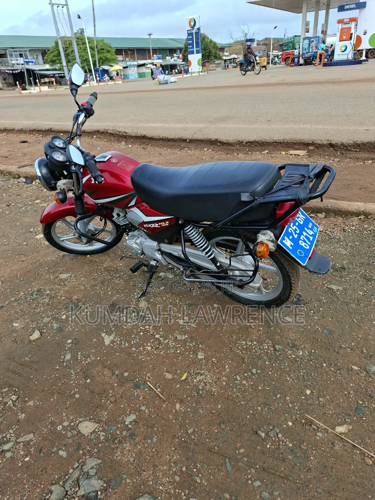 TVS HLX 125 2024 Red