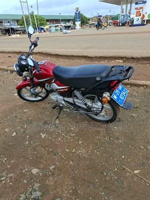 TVS HLX 125 2024 Red