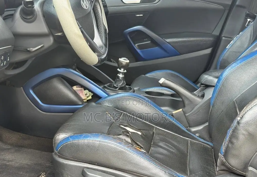 Hyundai Veloster 2017 Black