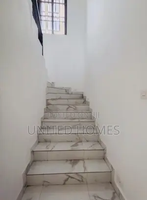 5bdrm House in Teshie for rent