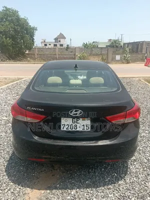 Hyundai Elantra Limited Sedan FWD (1.8L 4cyl 6A) 2013 Black
