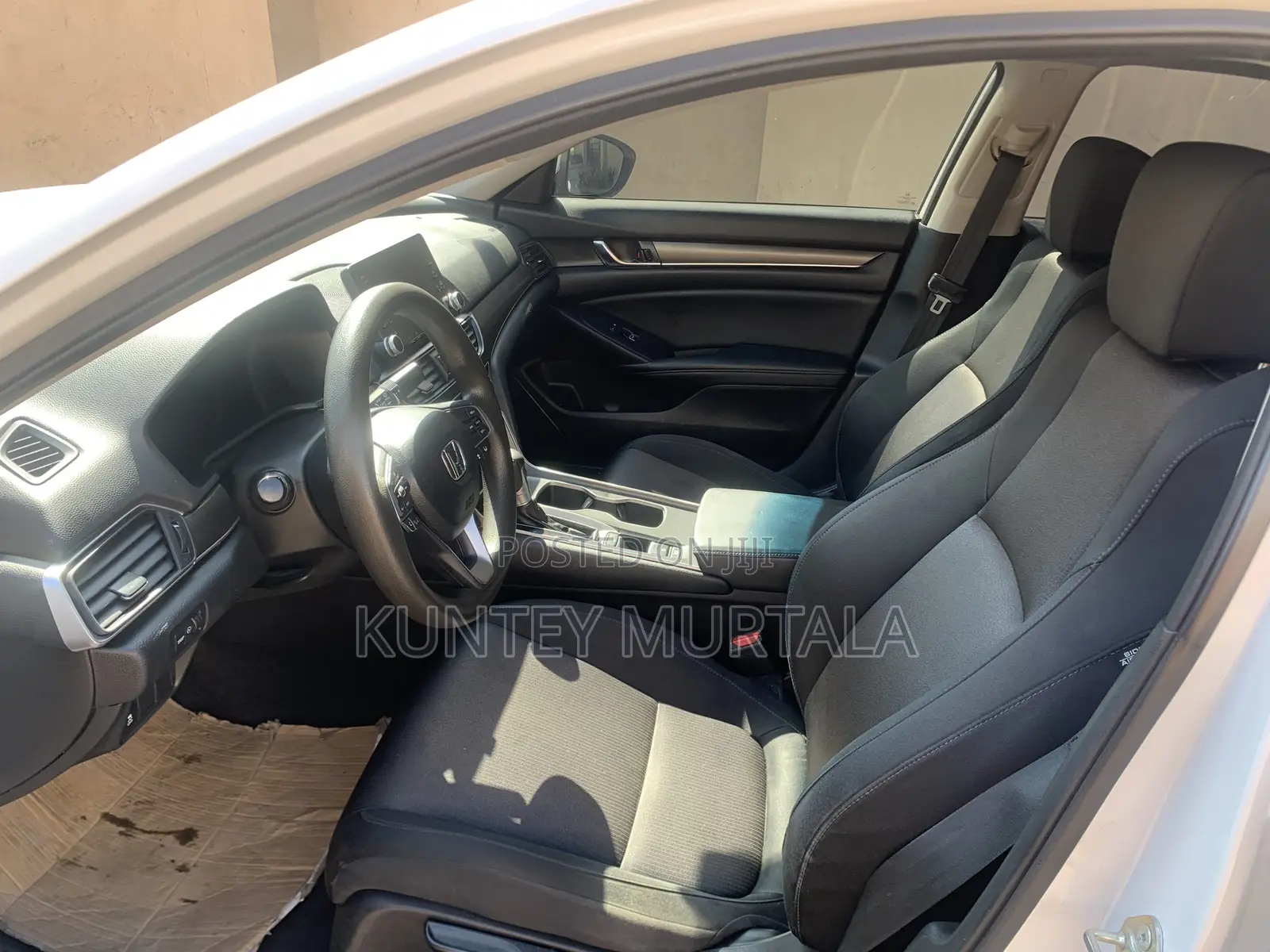 Honda Accord 2018 White