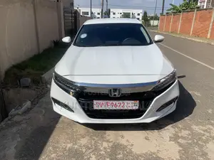 Honda Accord 2018 White