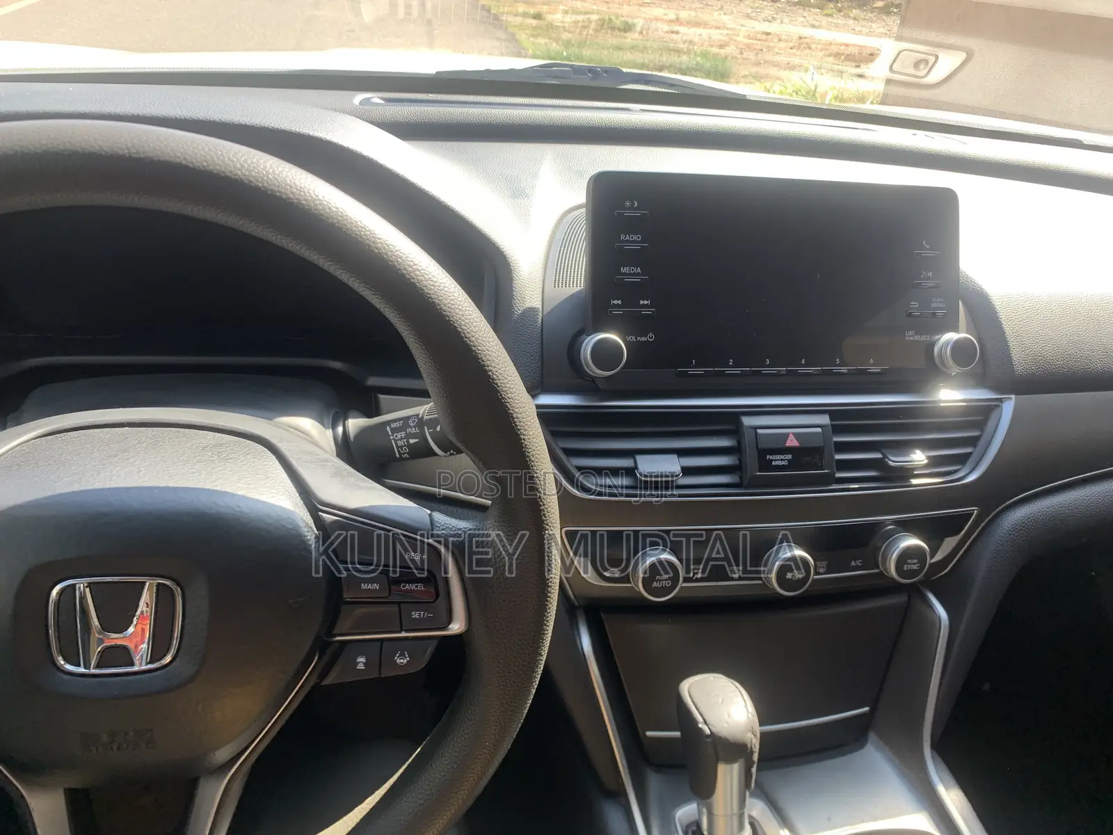 Honda Accord 2018 White