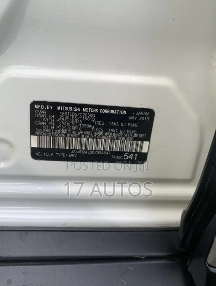 Mitsubishi Outlander 2019 White