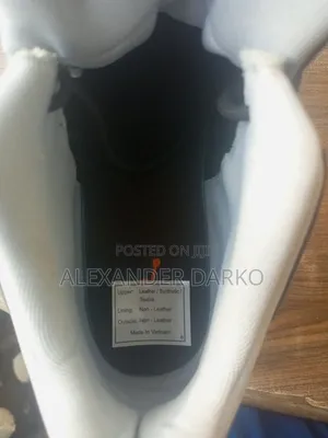 Nike Jordan Max Aura 5