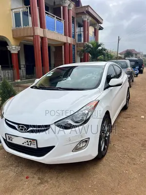 Hyundai Elantra Limited 2012 White