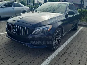 Mercedes-Benz C300 2016 Black