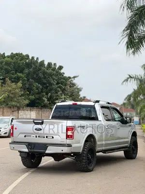 Ford F-150 2018 Silver