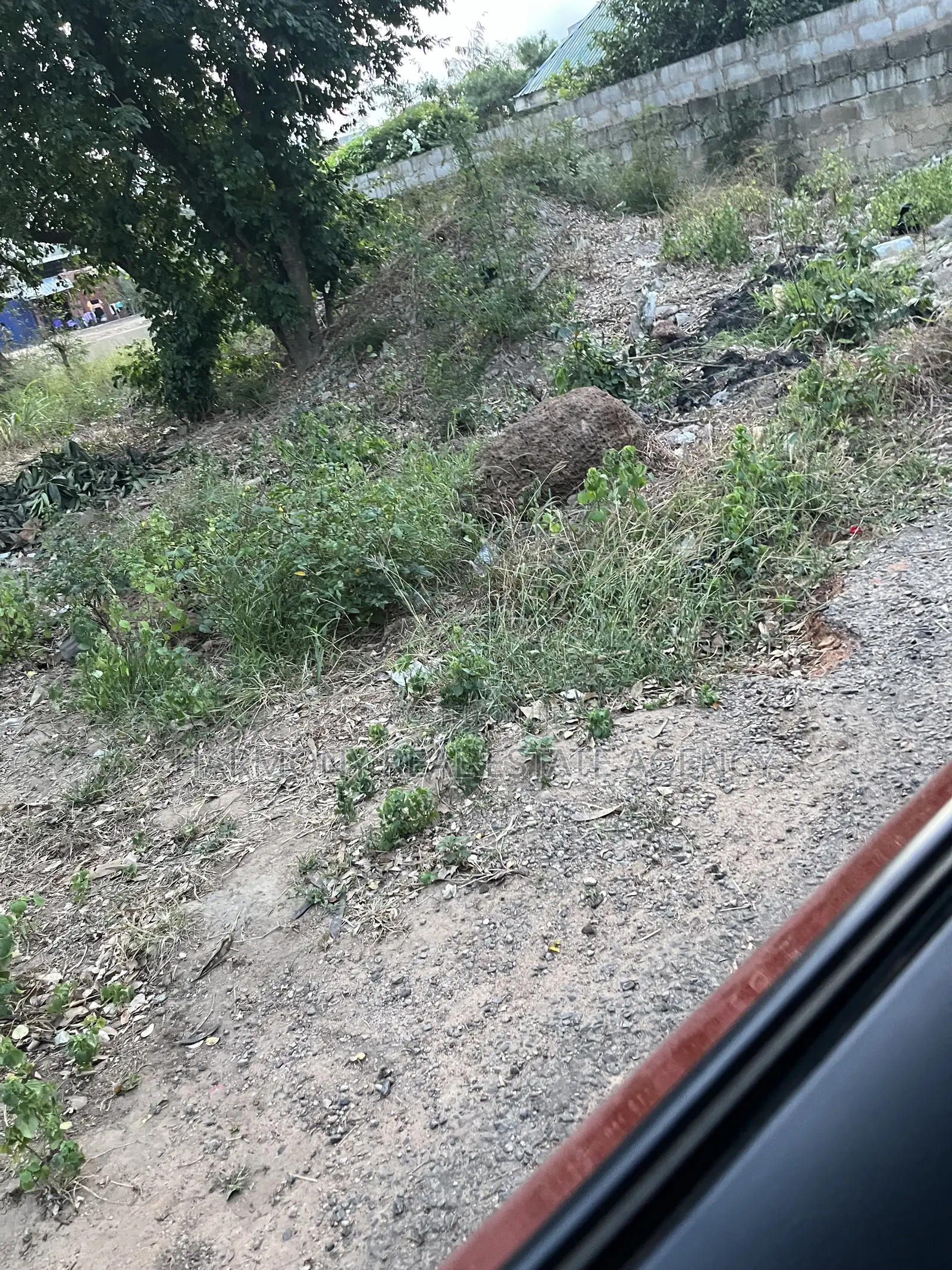 Land Forsale- Kokomlemle