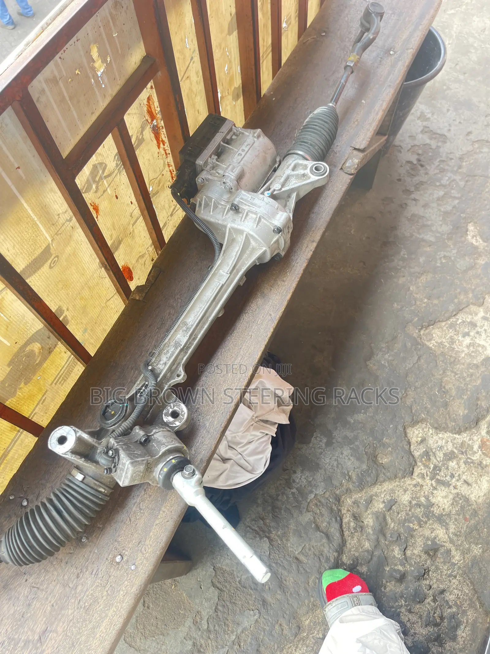 Hyundai Genesis Steering Rack