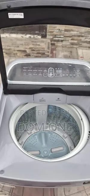 Fairly Used 11kg Samsung Top Loader Full Automatic Washing Machine.