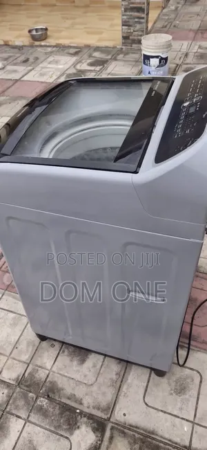 Fairly Used 11kg Samsung Top Loader Full Automatic Washing Machine.