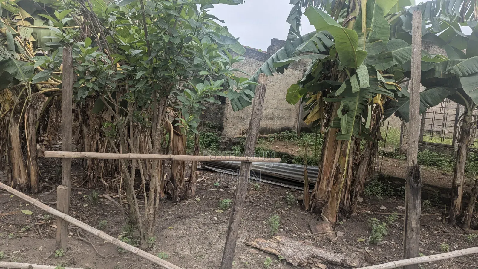 Land at Atonsu S Line With Structure on It
