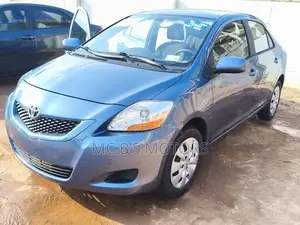 Toyota Yaris 2012 Blue
