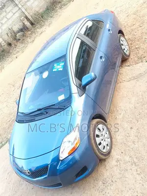 Toyota Yaris 2012 Blue