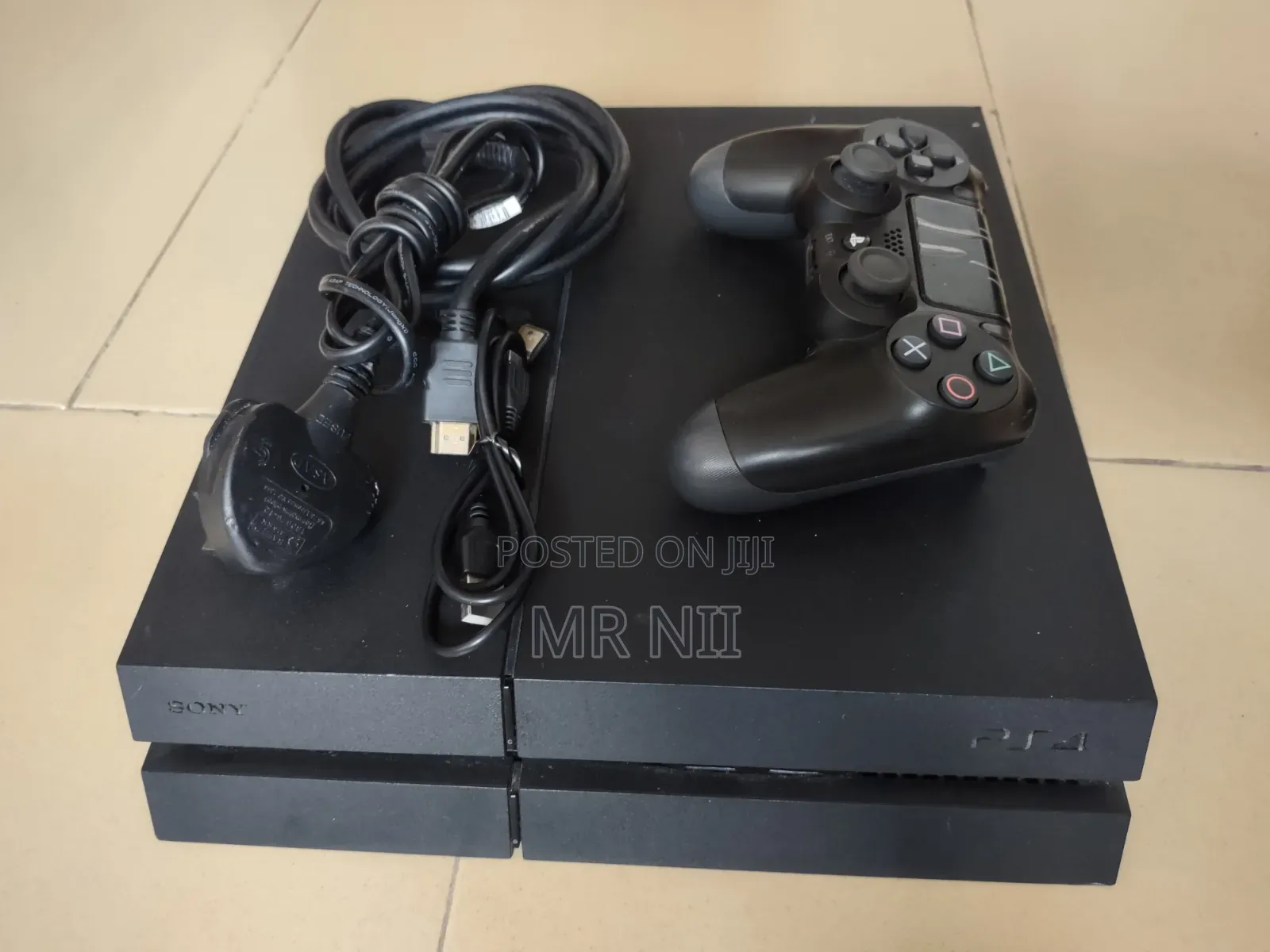 Jailbroken PS4 500GB With 8 Games