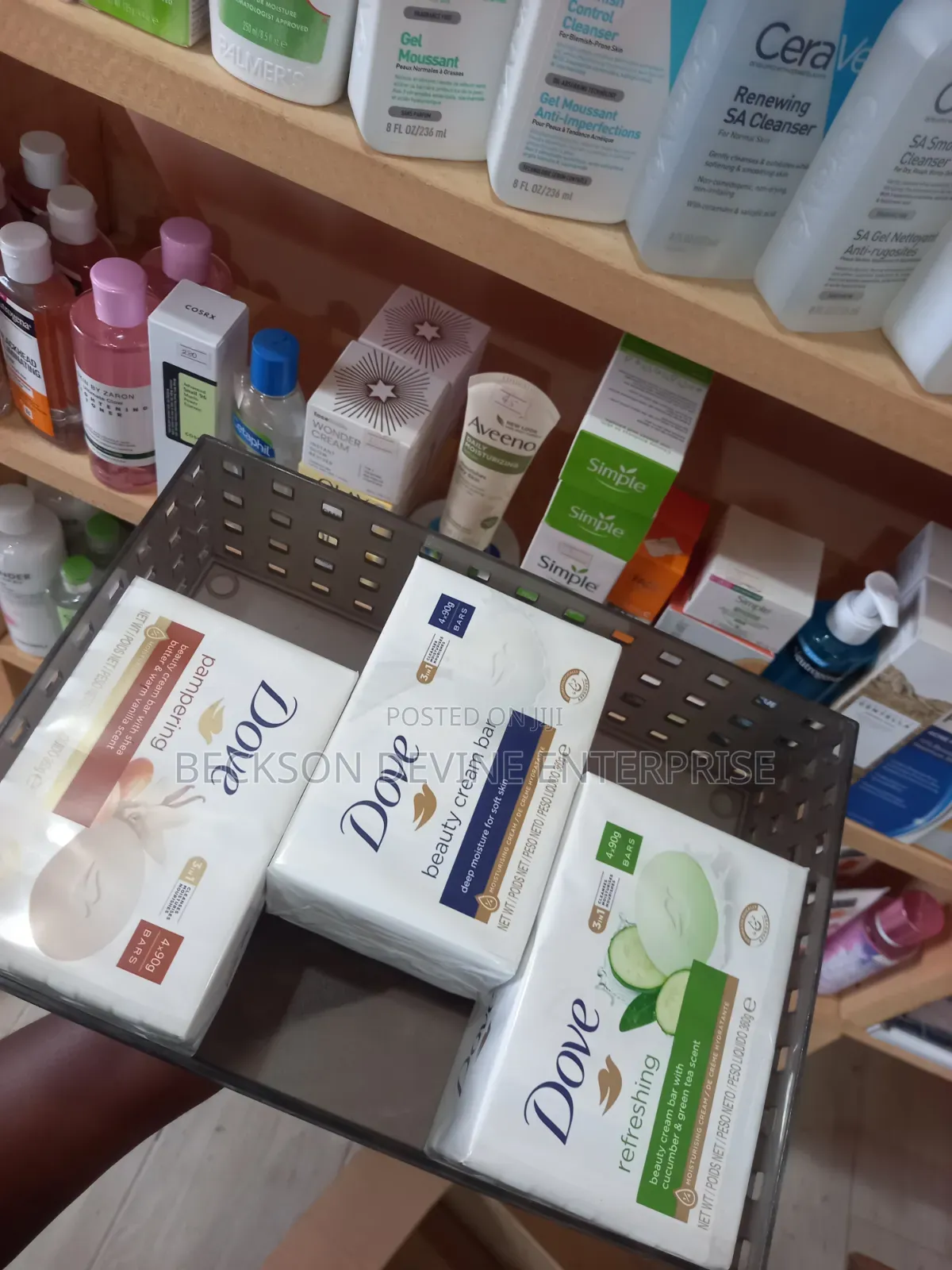 Dove Bar Soap( 4 in 1)