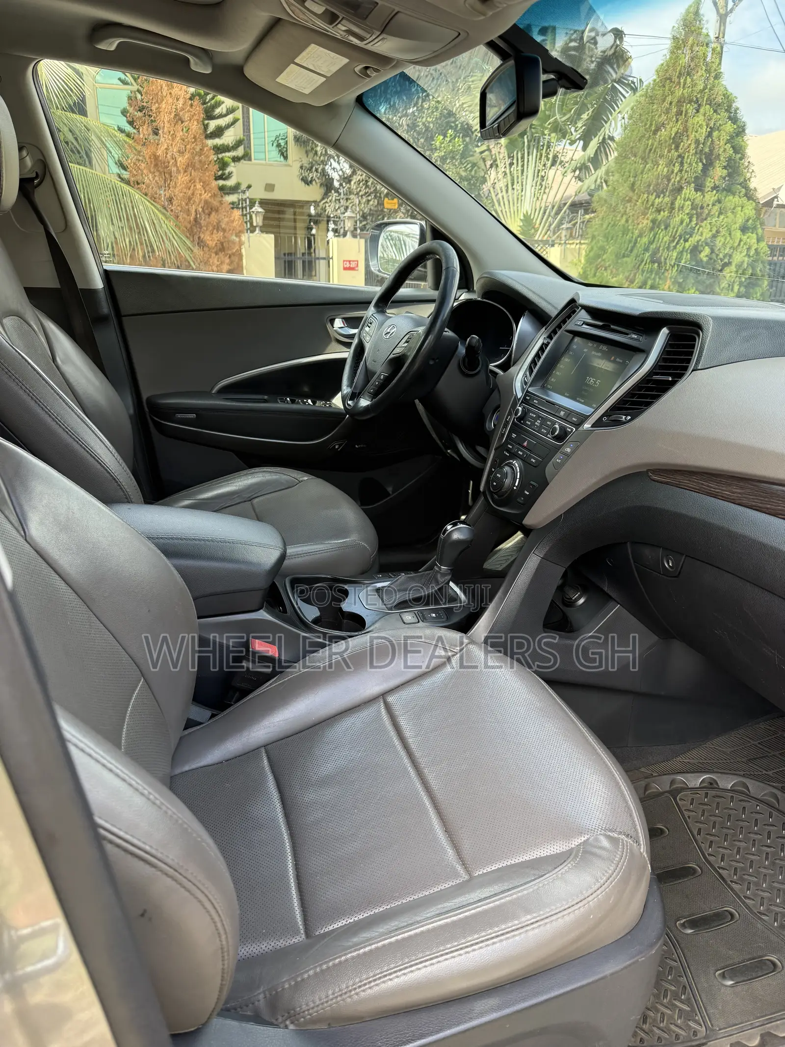 Hyundai Santa Fe Limited AWD 2017 Gray