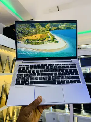Laptop HP EliteBook 830 G8 8GB Intel Core i5 SSD 256GB