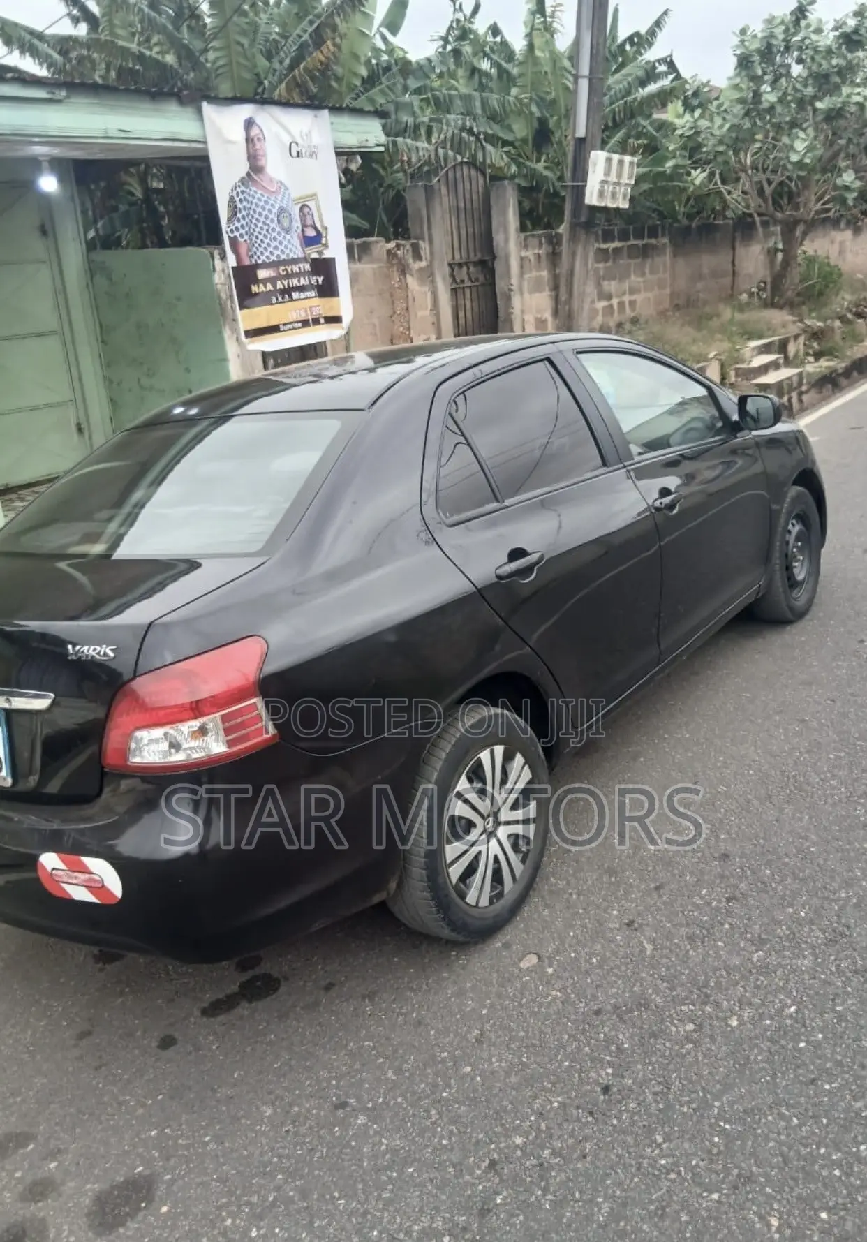 Toyota Yaris 2010 Black
