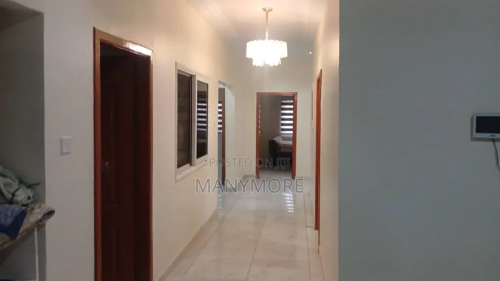 Furnished 4bdrm House in Adom City, Community 25 for sale