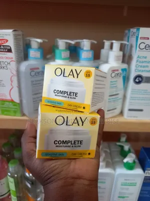 *Olay Complete Face Cream (Day Night)