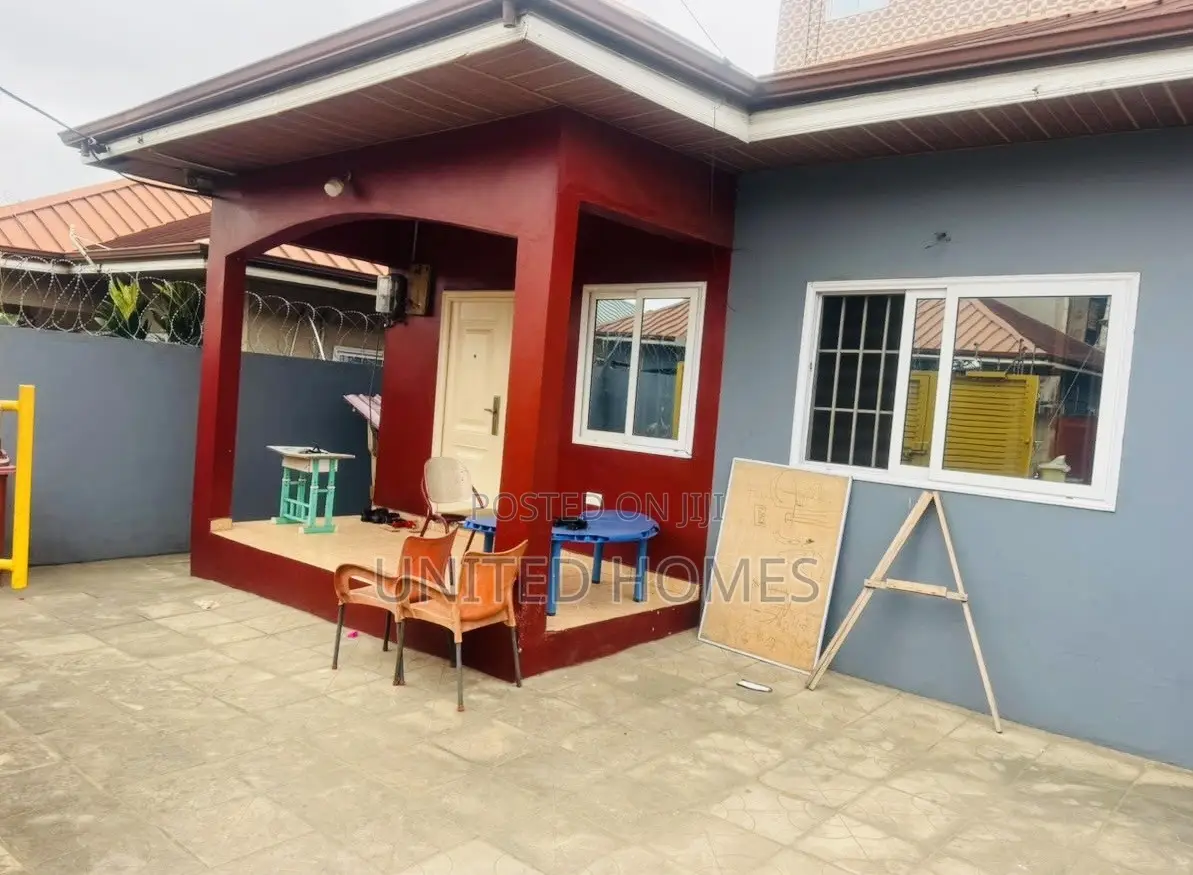 2bdrm House in Achimota for rent