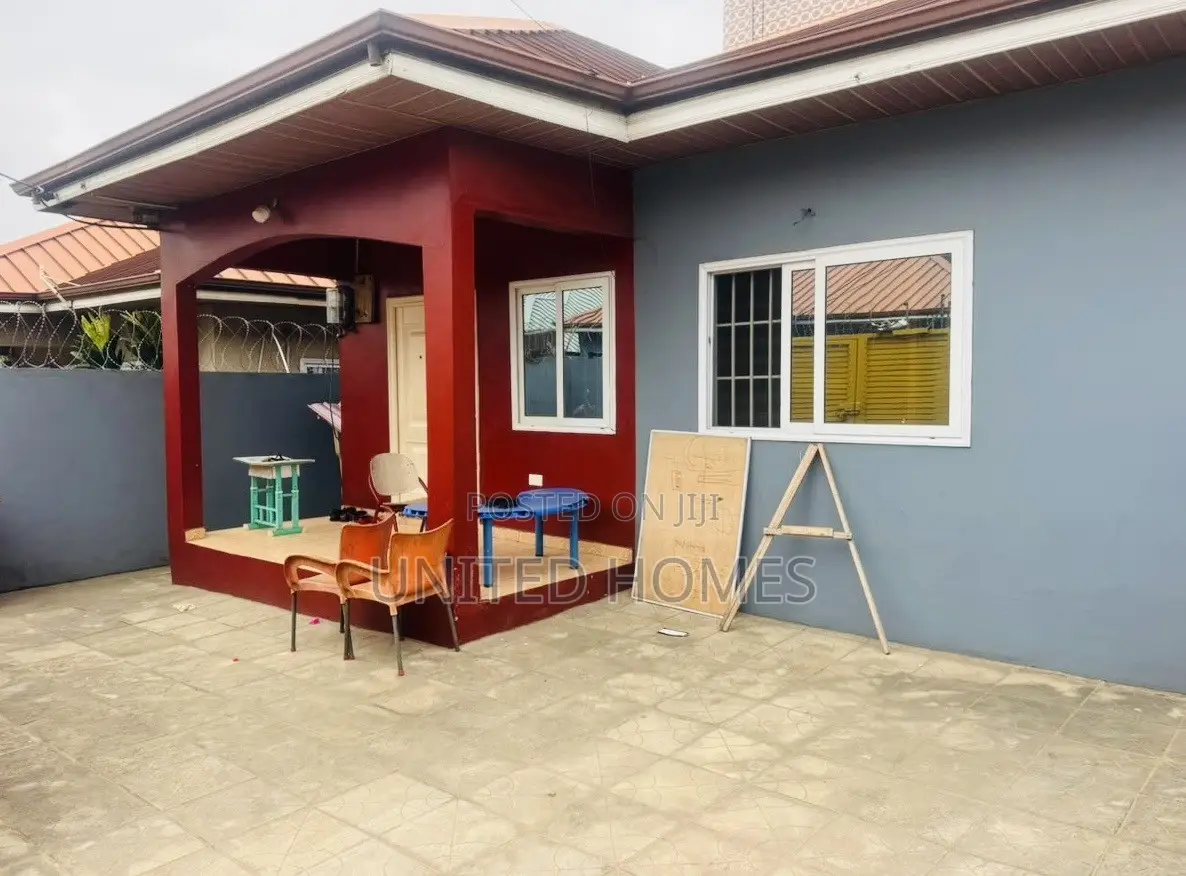 2bdrm House in Achimota for rent