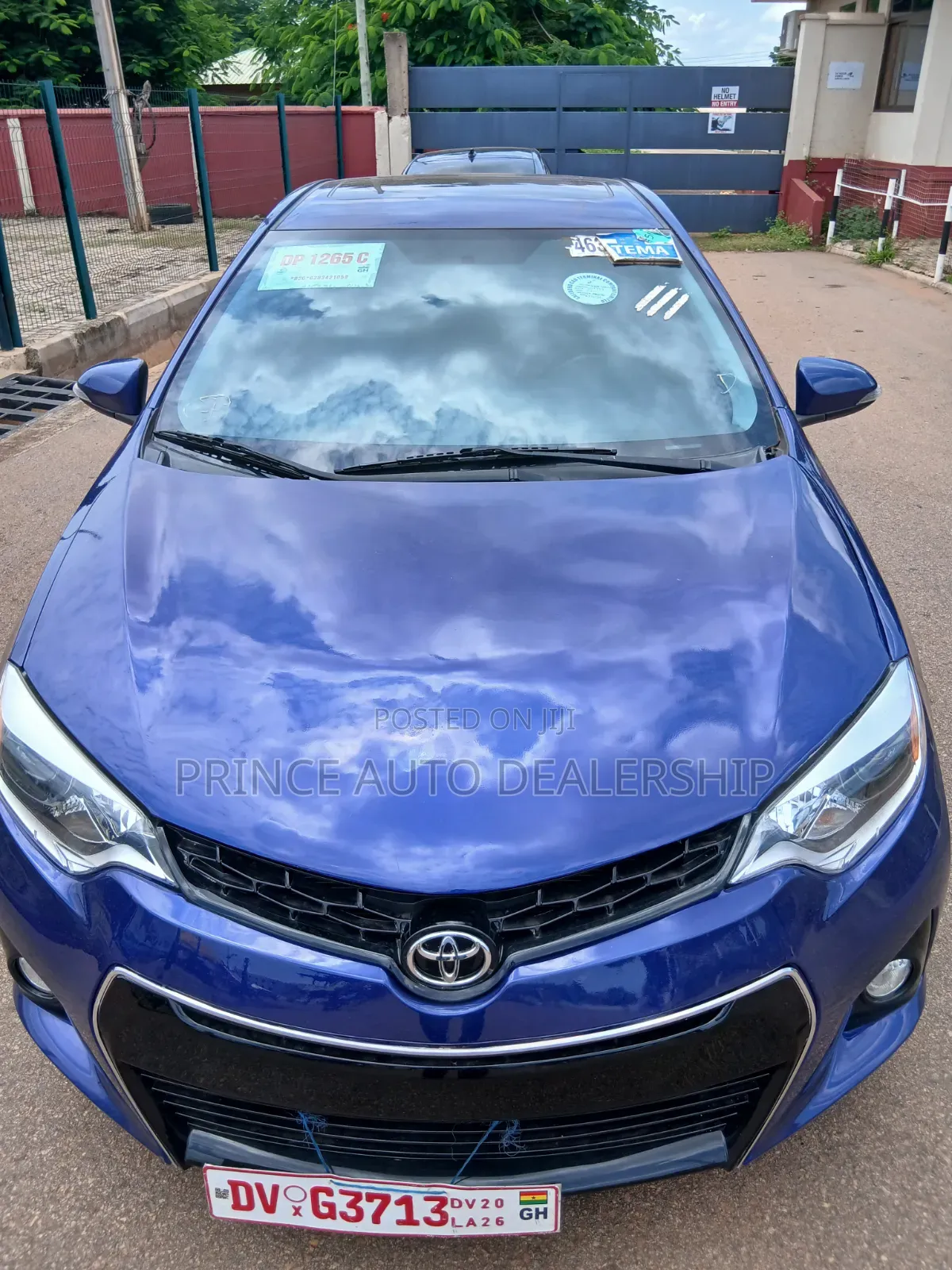 Toyota Corolla 2015 Blue