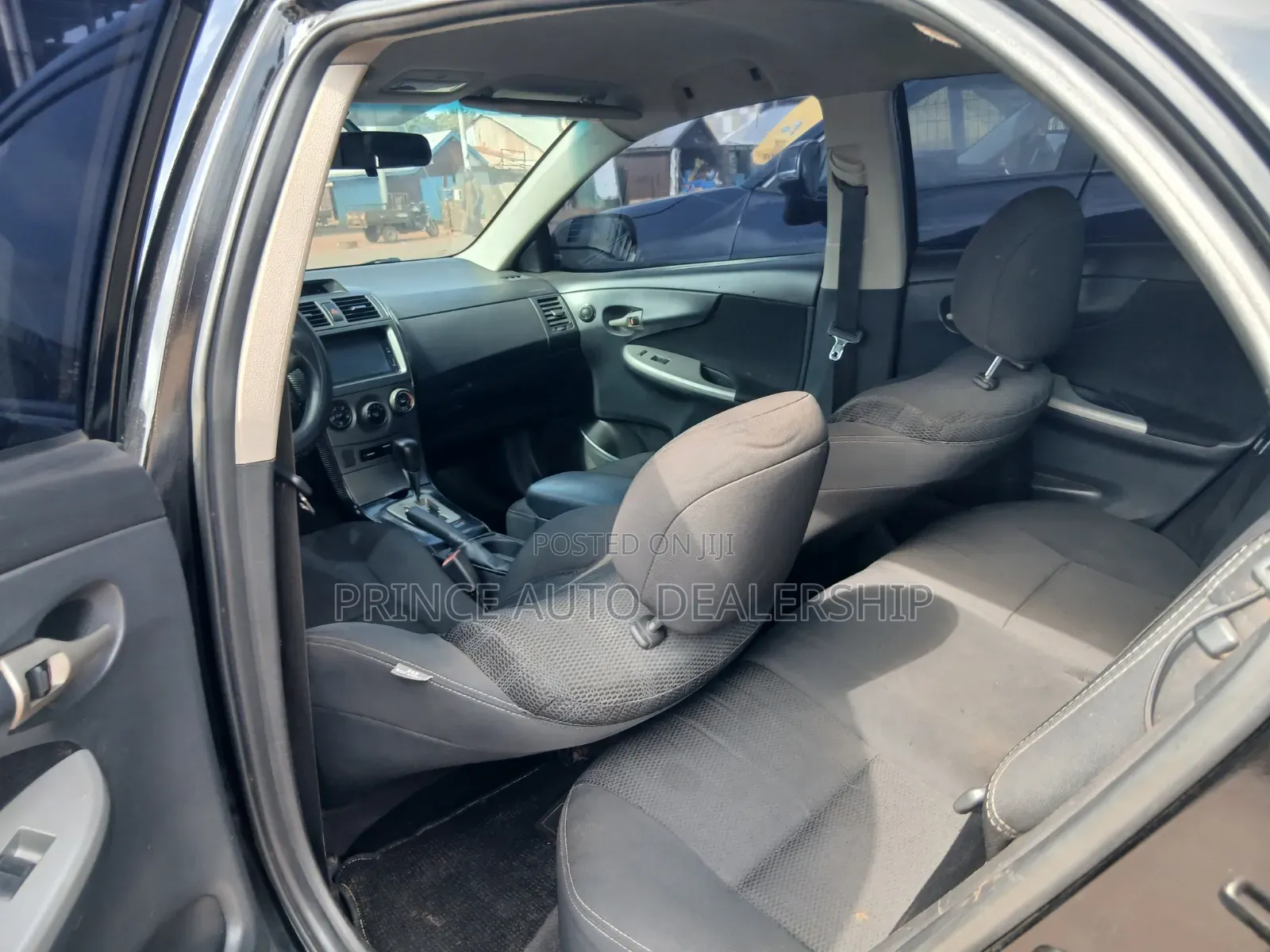 Toyota Corolla 2013 Black