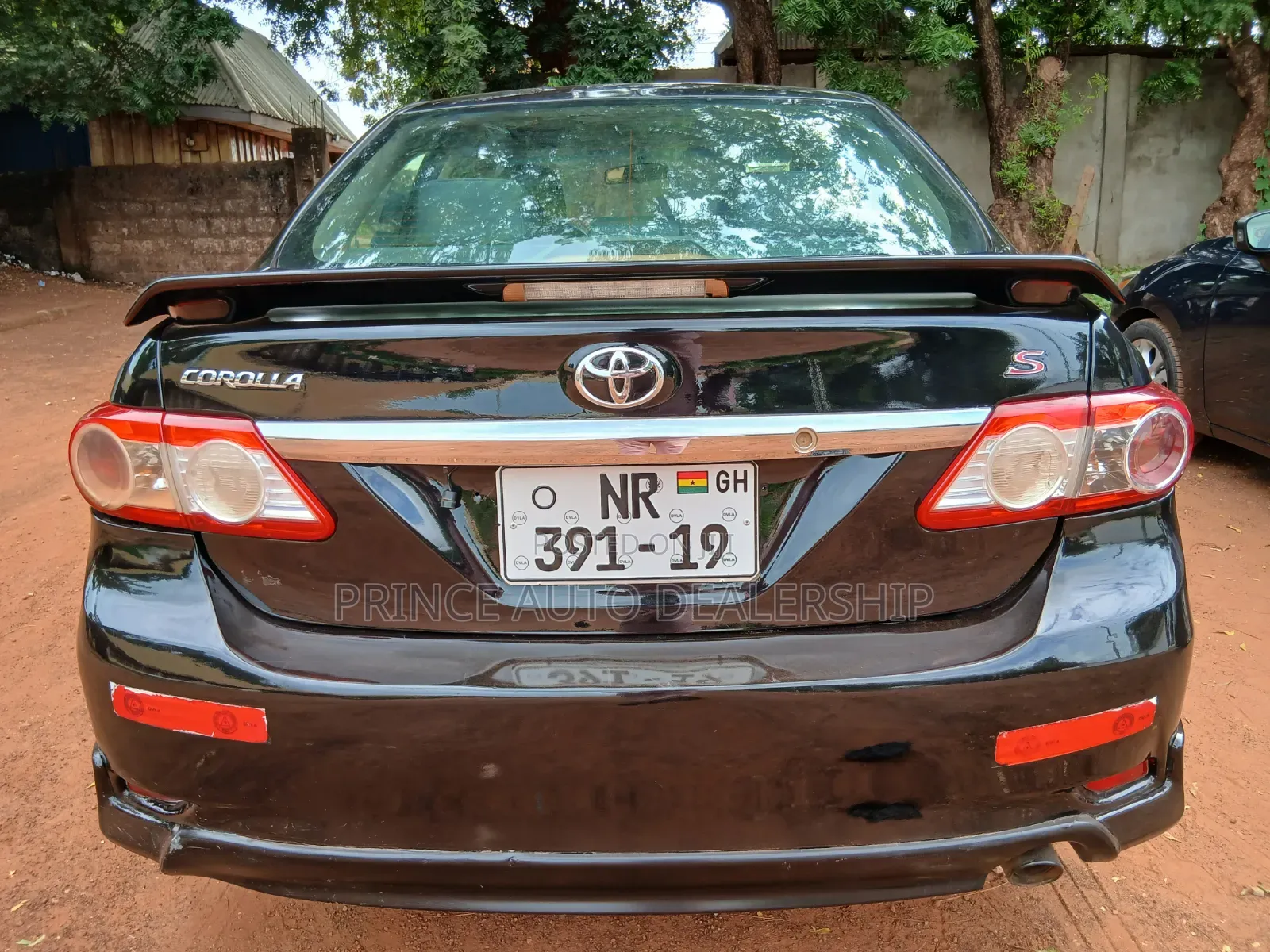 Toyota Corolla 2013 Black