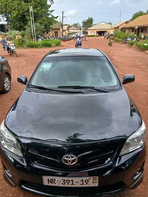 Toyota Corolla 2013 Black