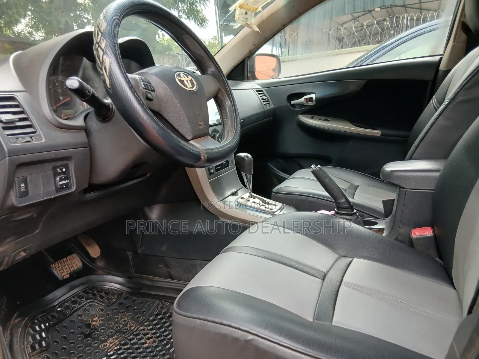Toyota Corolla 2013 Black
